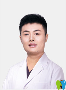劉鴻志